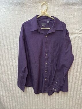 Van Heusen Men's Purple Checkered  Long-Sleeve Button-Up Shirt